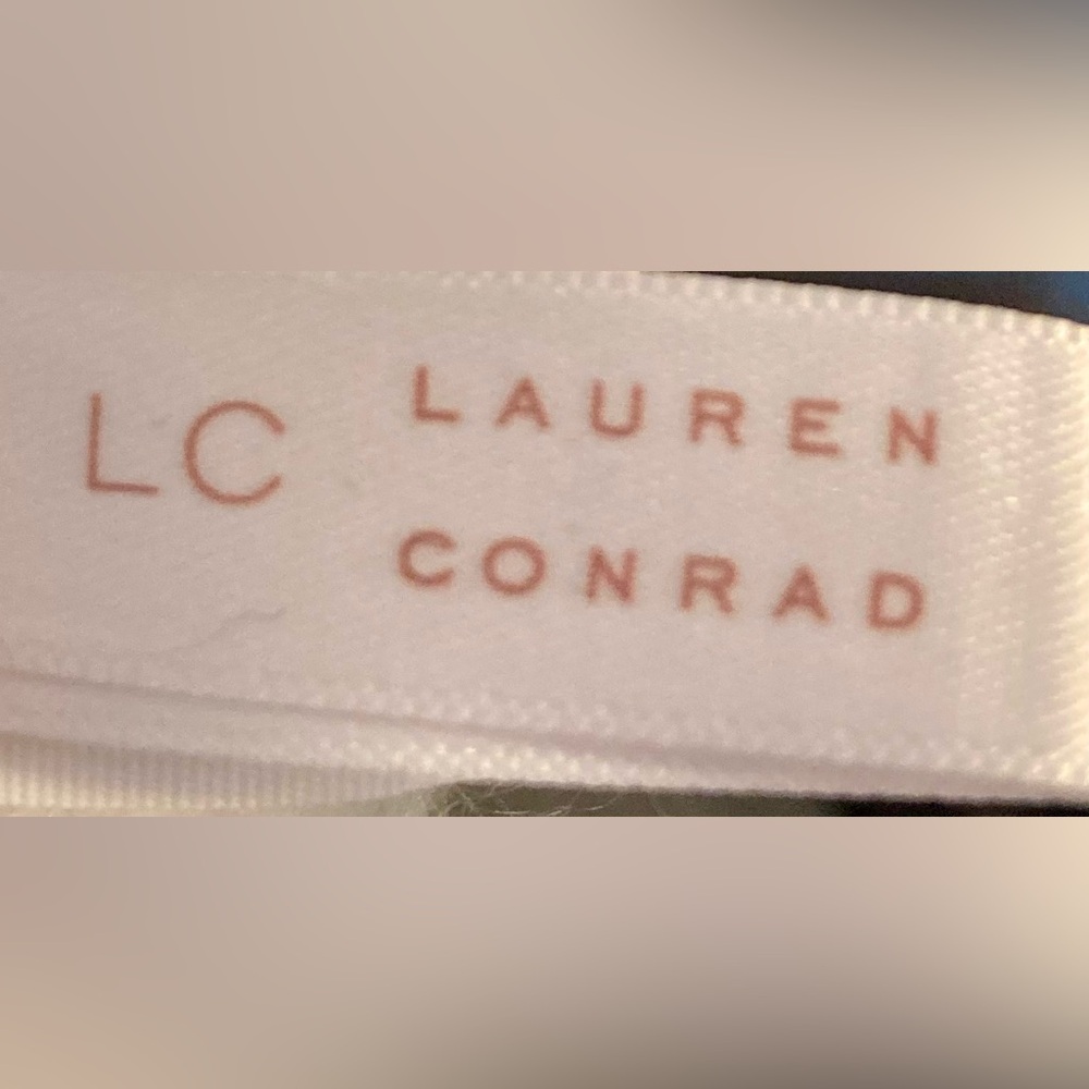 LC Lauren Conrad Cream & Tan Oversized Fringed Scarf Size 18โ x 90โ - Picture 6 of 7